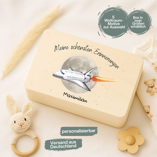 Holzkiste Kinder personalisiert mit Namen | Weltraum Erinnerungskiste Geburt & Taufe