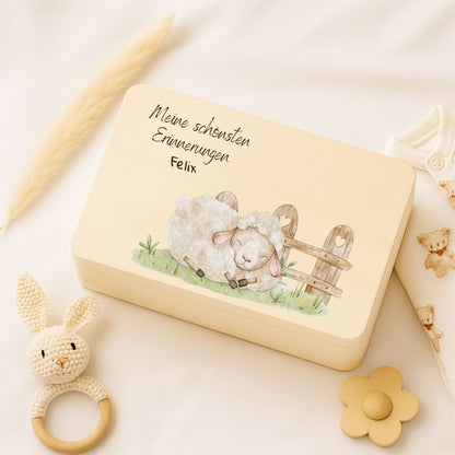 Holzkiste Kinder personalisiert mit Namen | Bauernhof Erinnerungskiste Geburt & Taufe