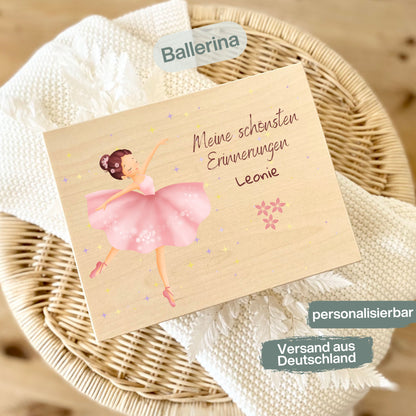 Holzkiste Mädchen personalisiert mit Namen | Märchenmotive Erinnerungskiste Geburt & Taufe