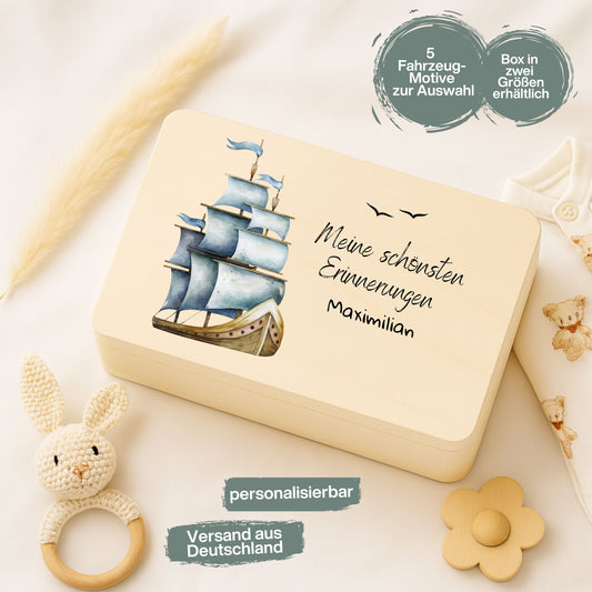 Holzkiste Kinder personalisiert mit Namen | Fahrzeuge Erinnerungskiste Geburt & Taufe