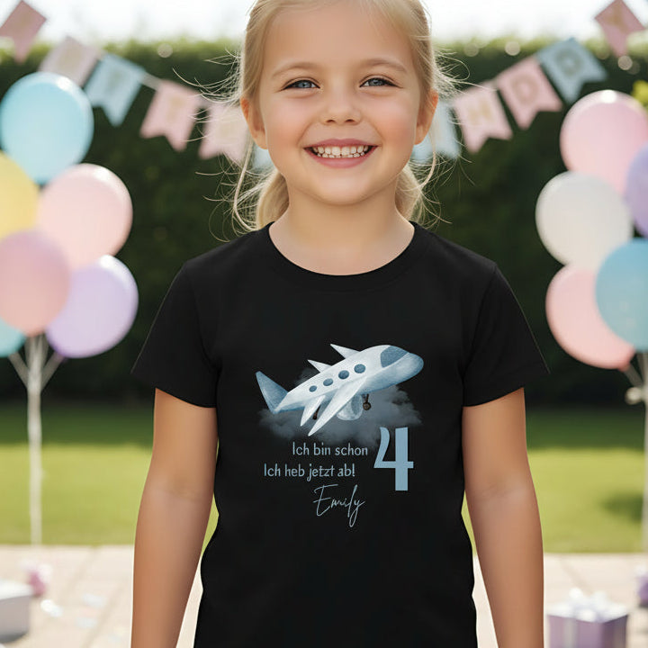 Geburtstagsshirt Flugzeug mit Name & Zahl | Personalisiertes T-Shirt zum Kindergeburtstag