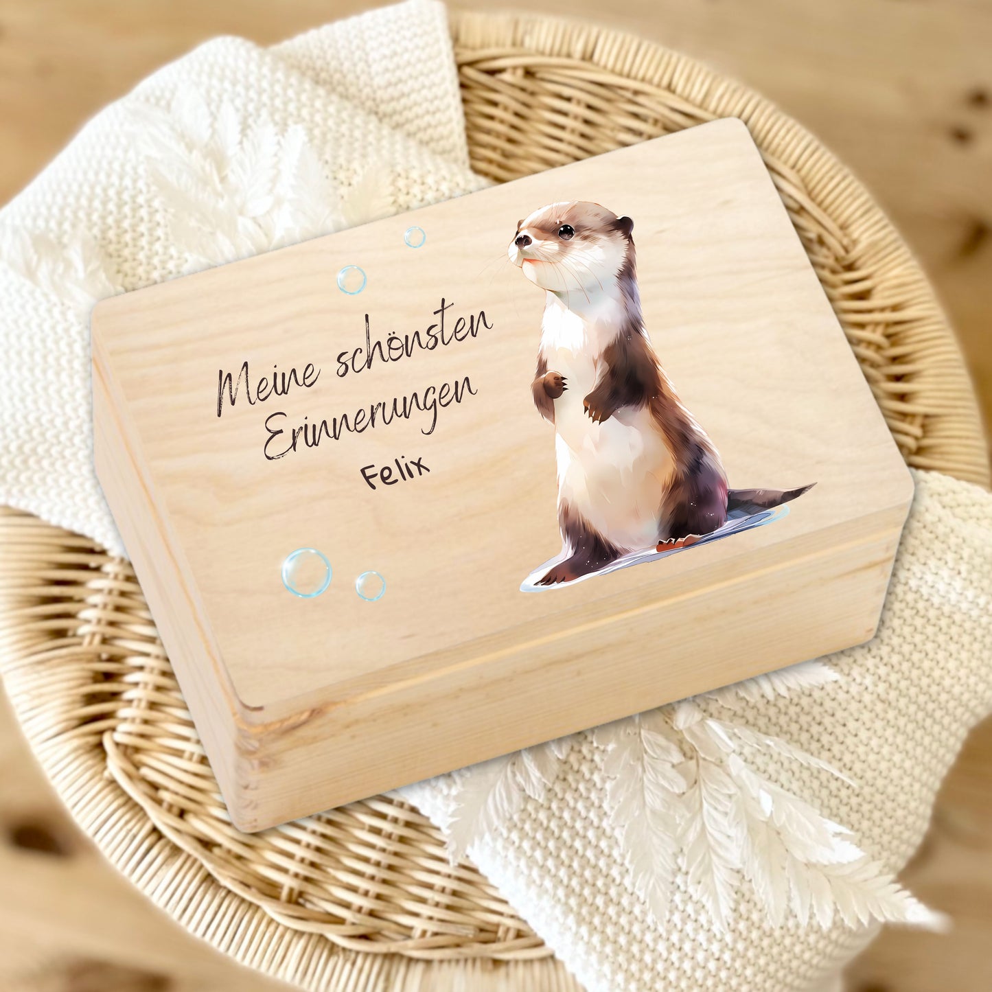 Holzkiste Kinder personalisiert mit Namen | Otter Erinnerungskiste Geburt & Taufe