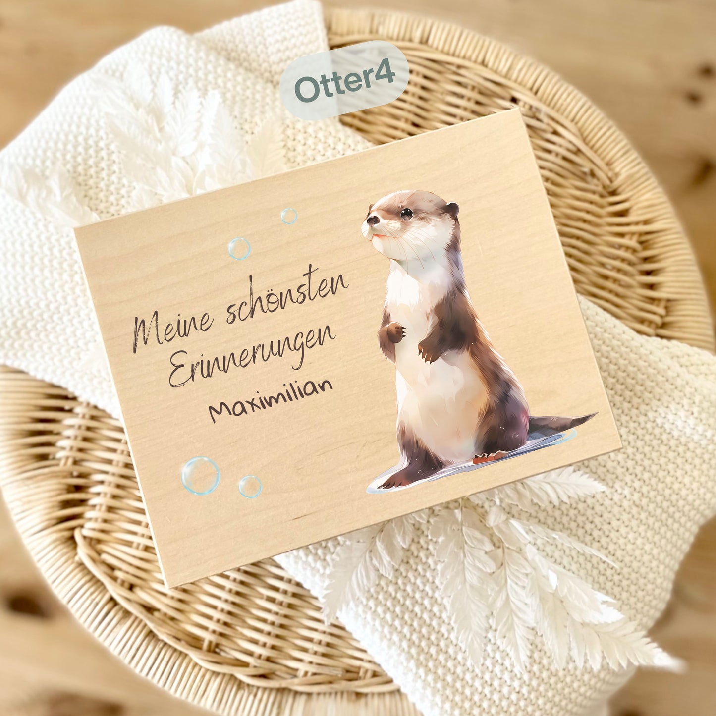 Holzkiste Kinder personalisiert mit Namen | Otter Erinnerungskiste Geburt & Taufe