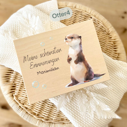 Holzkiste Kinder personalisiert mit Namen | Otter Erinnerungskiste Geburt & Taufe
