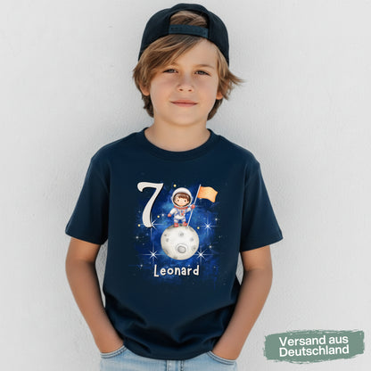 Geburtstagsshirt Astronaut mit Name & Zahl | Personalisiertes T-Shirt zum Kindergeburtstag