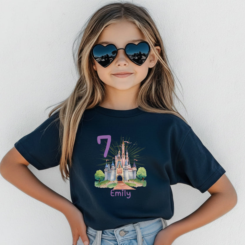 Geburtstagsshirt Märchenschloss mit Name & Zahl | Personalisiertes T-Shirt zum Kindergeburtstag