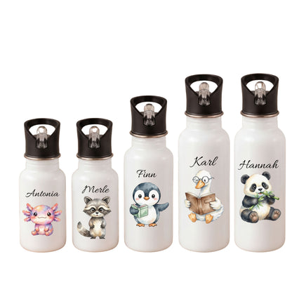 Personalisierte Kinder Trinkflasche mit Namen – Axolotl, Waschbär, Pinguin, Gans & Panda Motive für Kindergarten und Schule