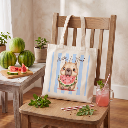 Capybara Stofftasche aus hochwertiger Baumwolle mit niedlichem Capybara und saftiger Wassermelone im sommerlichen Streifen-Design. Süßer Stoffbeutel Damen als Einkaufstasche, Tragetasche oder Baumwolltasche für Alltag, Shopping, Urlaub und Freizeit. Perfekt als Capybara Tasche, Capybara Geschenk oder Geschenk für Capybara Fans und Tierliebhaber. Robuster Stoffbeutel mit hochwertigem Druck, langen Henkeln und frischem Sommermotiv – ideal als nachhaltige Einkaufstasche für Frauen und Jugendliche.