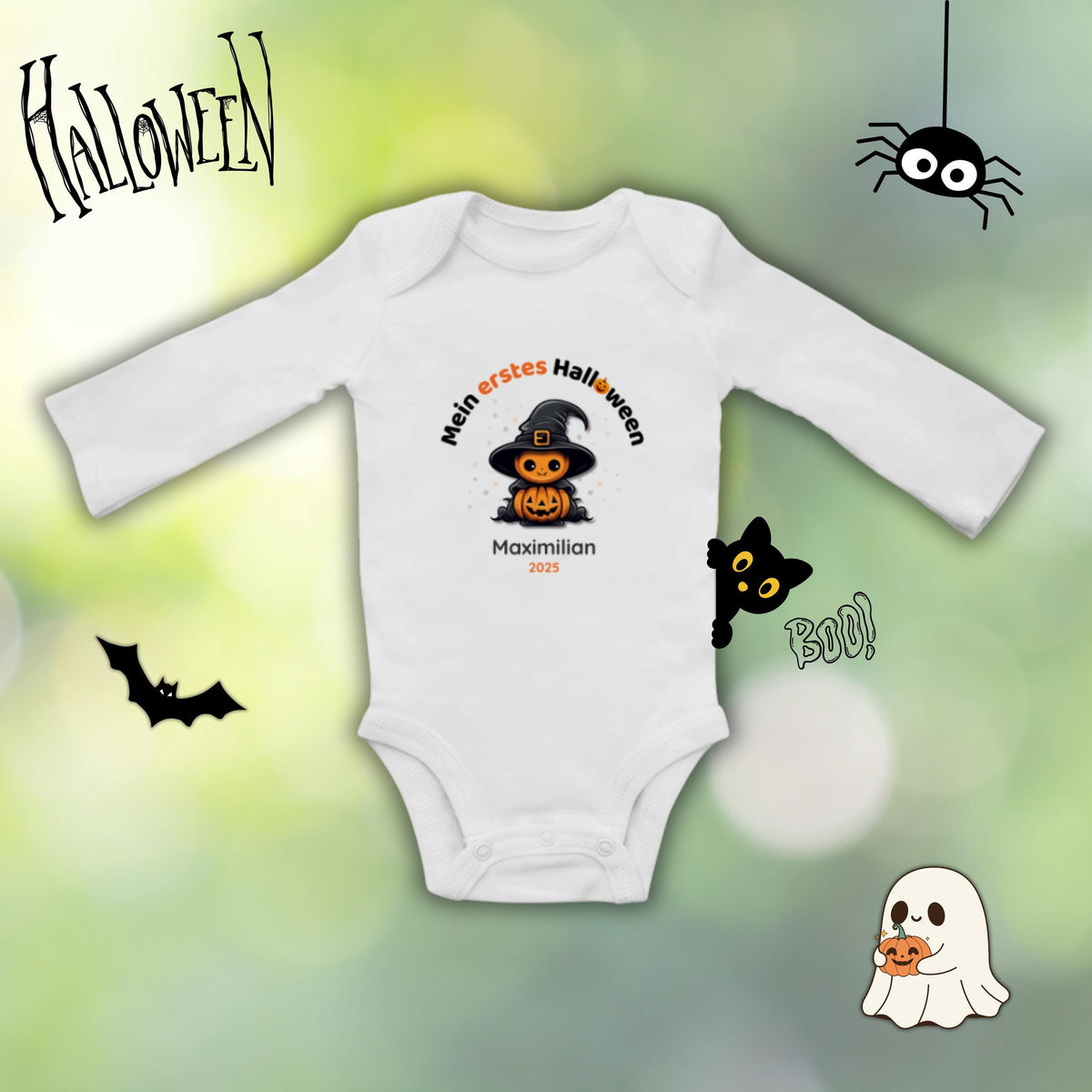 Mein erstes Halloween Babybody aus 100 % Bio-Baumwolle, erhältlich in Schwarz und Weiß, nachhaltig und hautfreundlich. Halloween Outfit für Babys bis 18 Monate, ideal als Baby Strampler für Jungen und Mädchen, perfekt für Babyfotos, Familienfotos und die erste Halloween Party. Bio Baby Body mit süßem Geist und Kürbis Motiv, weiche Baby Kleidung für Herbst und Halloween 2025, originelle Geschenkidee für Babys erstes Halloween, auch als Geschenk zur Geburt oder Babyparty geeignet.