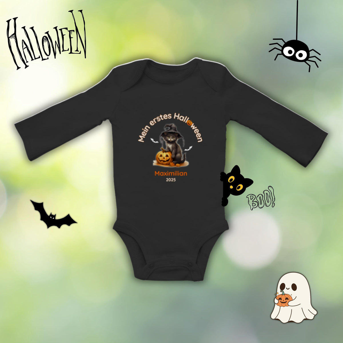 Mein erstes Halloween Babybody aus 100 % Bio-Baumwolle, erhältlich in Schwarz und Weiß, nachhaltig und hautfreundlich. Halloween Outfit für Babys bis 18 Monate, ideal als Baby Strampler für Jungen und Mädchen, perfekt für Babyfotos, Familienfotos und die erste Halloween Party. Bio Baby Body mit süßem Geist und Kürbis Motiv, weiche Baby Kleidung für Herbst und Halloween 2025, originelle Geschenkidee für Babys erstes Halloween, auch als Geschenk zur Geburt oder Babyparty geeignet.