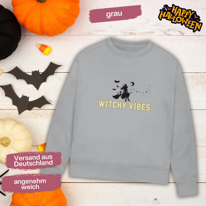 Hochwertiges Halloween Outfit für Damen und Herren – gemütlicher Halloween Pullover und Halloween Sweatshirt, ideal als Halloween Outfit Damen, Halloween Outfit Herren oder Halloween Outfit Frauen. Angesagte Halloween Sweaters und Halloween Pullis für Herbst und Party. Sweatshirts Halloween in verschiedenen Farben, auch als Kürbis Pullover Damen erhältlich. Bequemes Halloween Sweatshirt Damen und Herren – perfektes Halloween Outfit Männer. Halloween Hexe Witchy Vibes