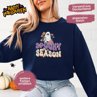 Hochwertiges Halloween Outfit für Damen und Herren – gemütlicher Halloween Pullover und Halloween Sweatshirt, ideal als Halloween Outfit Damen, Halloween Outfit Herren oder Halloween Outfit Frauen. Angesagte Halloween Sweaters und Halloween Pullis für Herbst und Party. Sweatshirts Halloween in verschiedenen Farben, auch als Kürbis Pullover Damen erhältlich. Bequemes Halloween Sweatshirt Damen und Herren – perfektes Halloween Outfit Männer. Halloween Pullover Geist Spooky Season