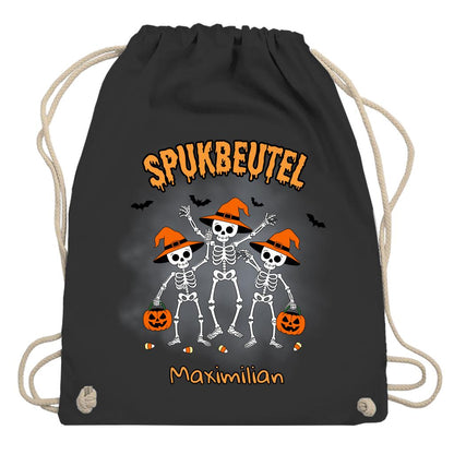 Halloween Tasche Kinder – personalisierter Turnbeutel für Süßes oder Saures. Perfekt als Halloween Stoffbeutel, Jutebeutel oder Sammelbeutel zum Trick or Treat. Nachhaltige Alternative zur Plastiktüte, robust, langlebig und wiederverwendbar. Ideal für Kinder zum Sammeln von Süßigkeiten, als Halloween Goodie Bag oder Partytasche. Personalisierbar mit Namen, dadurch einzigartig. Praktische Halloween Süßigkeiten Tasche für Kinderkostüm, Schule, Party und Süßigkeitenjagd.
