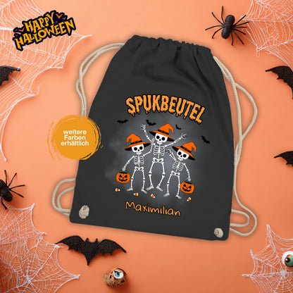 Halloween Tasche Kinder – personalisierter Turnbeutel für Süßes oder Saures. Perfekt als Halloween Stoffbeutel, Jutebeutel oder Sammelbeutel zum Trick or Treat. Nachhaltige Alternative zur Plastiktüte, robust, langlebig und wiederverwendbar. Ideal für Kinder zum Sammeln von Süßigkeiten, als Halloween Goodie Bag oder Partytasche. Personalisierbar mit Namen, dadurch einzigartig. Praktische Halloween Süßigkeiten Tasche für Kinderkostüm, Schule, Party und Süßigkeitenjagd.