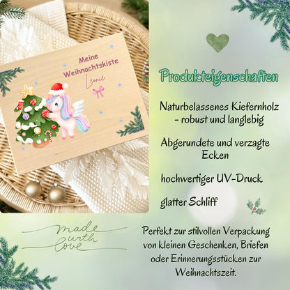 Weihnachtsgeschenk Holzkiste personalisiert mit Namen – perfekte Geschenkbox Weihnachten für Familie, Kinder und Freunde. Diese nachhaltige Holzkiste eignet sich als Adventskiste, DIY-Adventskalender oder Aufbewahrungsbox für festliche Überraschungen. Mit viel Liebe gestaltet und hochwertig bedruckt, ist sie eine langlebige, stilvolle Alternative zur klassischen Geschenkverpackung. Ideal für Weihnachtsgeschenke, Deko oder kleine Aufmerksamkeiten in der Adventszeit.