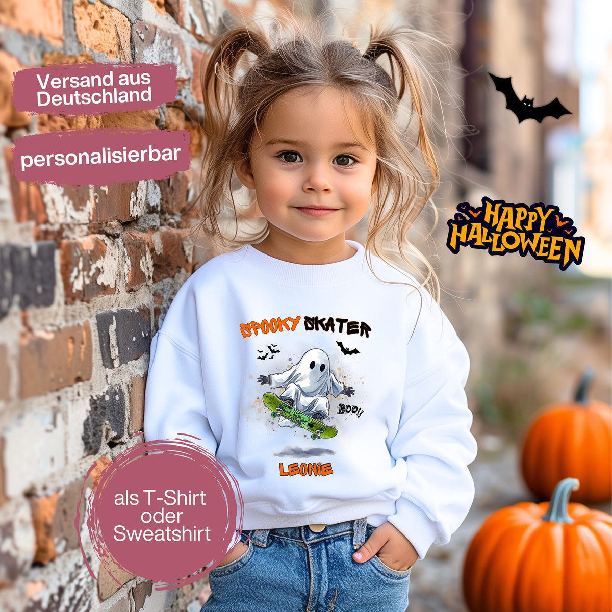 Halloween T-Shirt oder Sweatshirt für Kinder – ideal für „Süßes oder Saures“! Dein Kind ist perfekt gekleidet für Halloween mit diesem bequemen Shirt oder Pullover in Schwarz oder Weiß. Niedliches Design für Jungen & Mädchen, ideal für Halloween Partys, Kindergarten & das erste Halloween. Beliebt als „mein erstes Halloween“ Outfit oder Halloween Kleidung für Kinder. Auch als langarm Shirt für kühlere Tage geeignet. Ein Must-have für kleine Gruselfans! 🎃