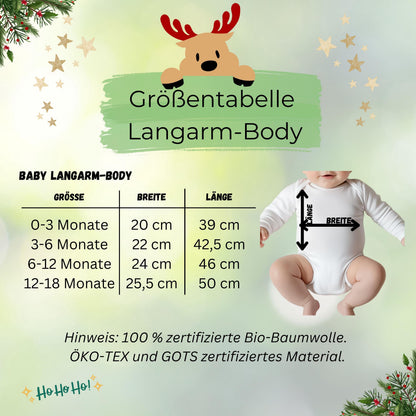 Unser erstes Weihnachten Zwillinge – ein Body voller Liebe und Erinnerungen. Dieser personalisierte Weihnachtsbody besteht aus Bio-Baumwolle, ist kuschelweich, nachhaltig und mit Namen bedruckbar. Ideal für Fotos, Feiern oder als Geschenk für Eltern. Ein emotionales Weihnachtsoutfit, das doppelte Freude schenkt – für Babys erstes gemeinsames Weihnachtsfest und unvergessliche Momente. Der Babybody „Unser erstes Weihnachten Zwillinge“ ist das ideale Weihnachtsoutfit für Babys. Body Zwillinge