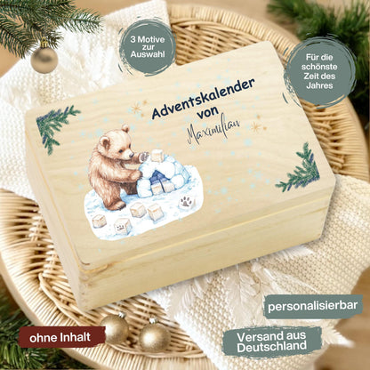 Adventskalender Holzbox personalisiert – liebevoll bedruckte Holzkiste Weihnachten mit Namen, ideal zum Selbstbefüllen. Diese DIY Adventskiste ohne Inhalt ist perfekt für Kinder, Familie oder Freunde als kreative Geschenkidee Weihnachten. Nachhaltig gefertigt, langlebig und vielseitig nutzbar – ob als Aufbewahrungsbox, Adventsdekoration oder personalisierte Geschenkverpackung für 24 kleine Überraschungen. Geschenkbox Adventskalender personalisiert Holzkiste mit Namen