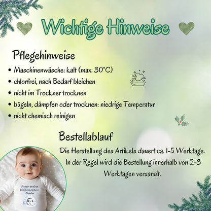Unser erstes Weihnachten Zwillinge – personalisierter Babybody aus 100 % Bio-Baumwolle, liebevoll bedruckt und perfekt als Weihnachtsoutfit für zwei kleine Wunder. Dieser Weihnachtsbody Zwillinge ist weich, hautfreundlich und ideal für Familienfotos, Heiligabend oder als Geschenk für Eltern und Großeltern. Ob als festlicher Langarm-Body, personalisiert mit Namen, oder als Erinnerungsstück fürs erste gemeinsame Weihnachtsfest – dieses nachhaltige Babygeschenk vereint doppelte Weihnachtsfreude.