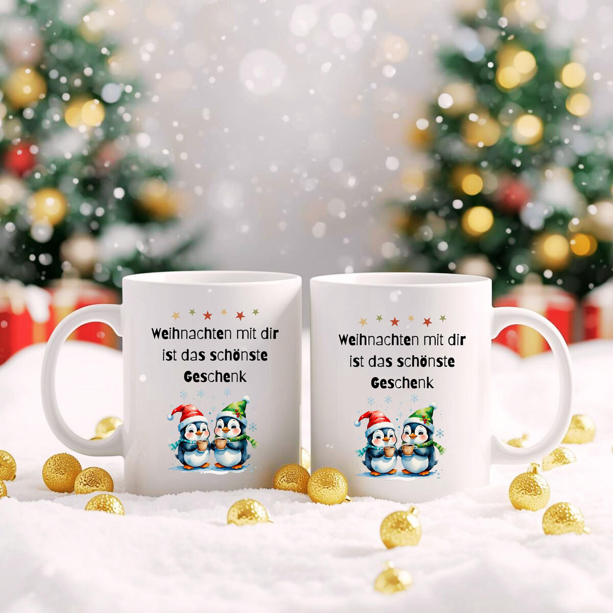 Weihnachtstasse mit Spruch „Weihnachten mit dir ist das schönste Geschenk“ als originelle Geschenkidee für Freundin, Partnerin, Kollegin oder Ehefrau. Die Kaffeetasse zeigt zwei niedliche Pinguine mit Weihnachtsmütze, die Kakao halten – perfekt für Winter, Advent und Weihnachtszeit. Lustige Tasse Weihnachten für Paare, Familien, Büro oder Zuhause. Hochwertiger Keramikbecher, ideal als kleines Geschenk, Wichtelgeschenk oder Weihnachtsgeschenk für Frauen, Pinguin-Fans, Kollegen, Kaffeeliebhaber.