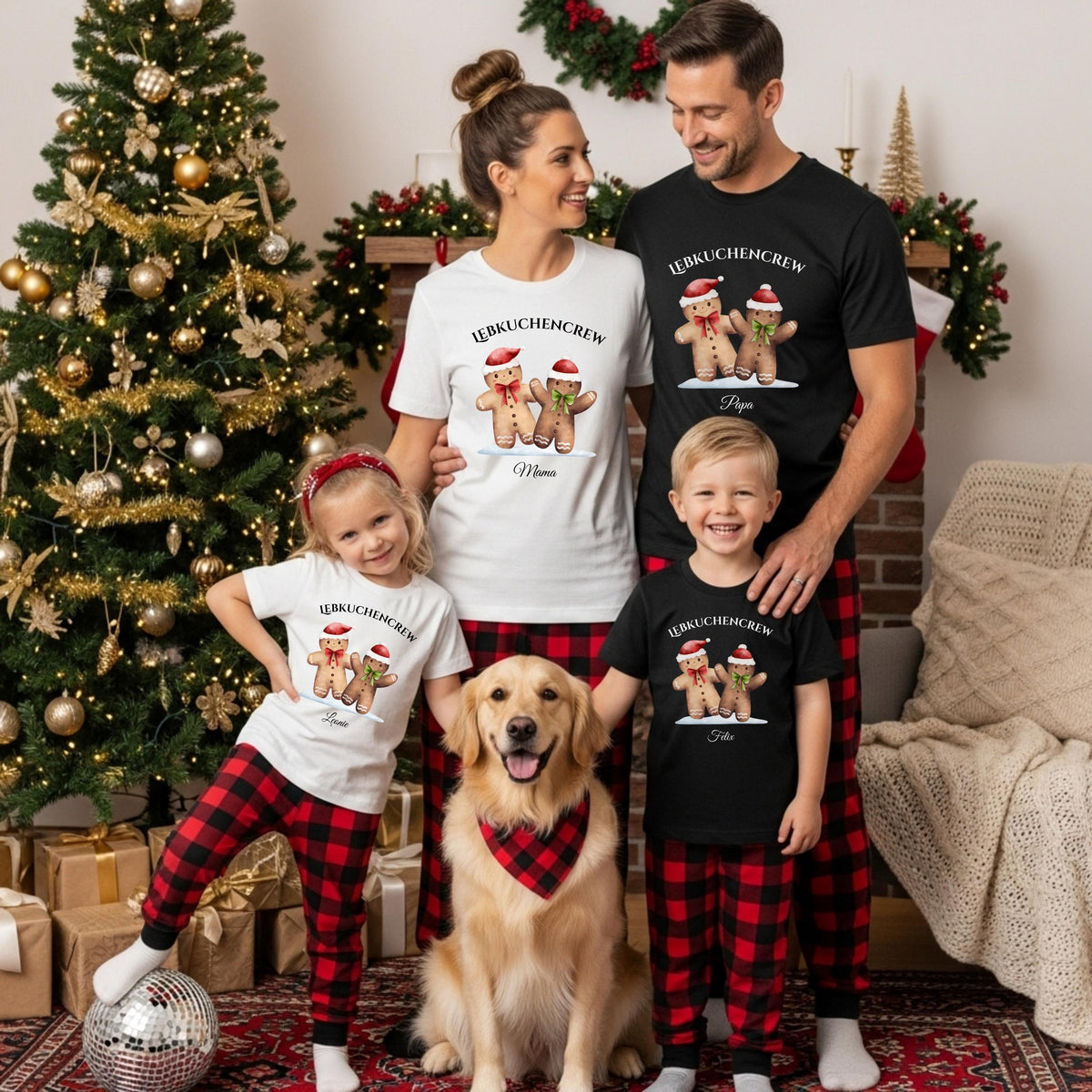 Personalisierte Weihnachtspullover Familie mit Lebkuchen-Motiv – festliches Familienoutfit Weihnachten. Die Lebkuchencrew feiert die Weihnachtszeit im Partnerlook: Eltern, Kinder und Babys tragen Pullover, Shirts oder Bodys mit niedlichen Lebkuchenmännchen, Mützen und Weihnachtsdetails. Ideal für Familienfotos, Feiern, Plätzchenbacken und als Geschenkidee. Hochwertiger, langlebiger Druck, nachhaltig produziert und personalisierbar mit Namen – perfekt für festliche Tage voller Liebe und Lachen.