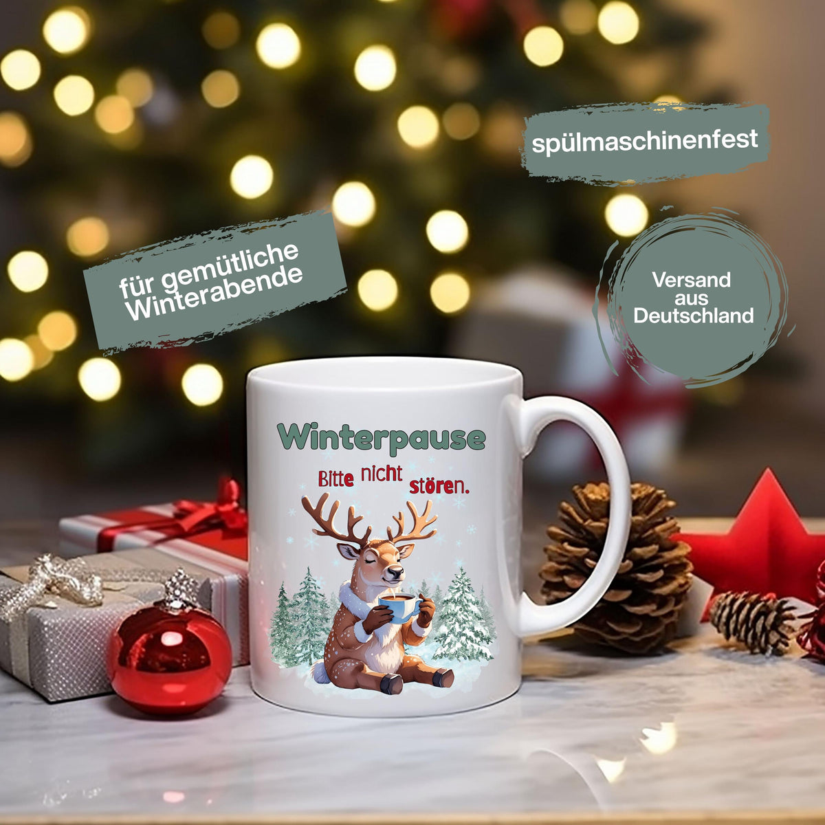 Lustige Weihnachtstasse mit Rentier-Motiv und Spruch „Winterpause – Bitte nicht stören“ als originelles Weihnachtsgeschenk für Männer, Frauen, Kollegin, Kollegen, Freund oder Freundin. Wintertasse aus Keramik mit Weihnachtsmotiv – ideal als Geschenkidee Weihnachten, Wichtelgeschenk, Nikolausgeschenk oder kleines Geschenk für die Adventszeit. Perfekt als Glühweintasse, Kaffeetasse oder Teetasse für Büro oder Zuhause. Hochwertiger Druck, beidseitig bedruckt, spülmaschinengeeignet.