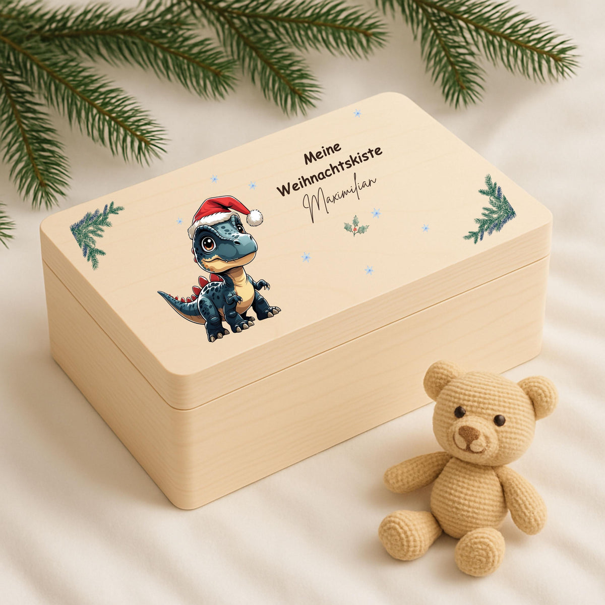 Geschenkbox Weihnachten aus Holz mit Namen – personalisierte Weihnachtskiste als Adventskalender, Aufbewahrungsbox oder Geschenkverpackung für Kinder und Erwachsene. Nachhaltig hergestellt und mit Liebe gestaltet, eignet sich die Holzkiste perfekt zum Befüllen mit Plätzchen, Schokolade oder kleinen Geschenken. Ob für Familie, Freunde oder Kollegen – diese dekorative Weihnachtsbox ist ein Highlight in jeder Weihnachtszeit und eine wertvolle Erinnerung für viele Feste.