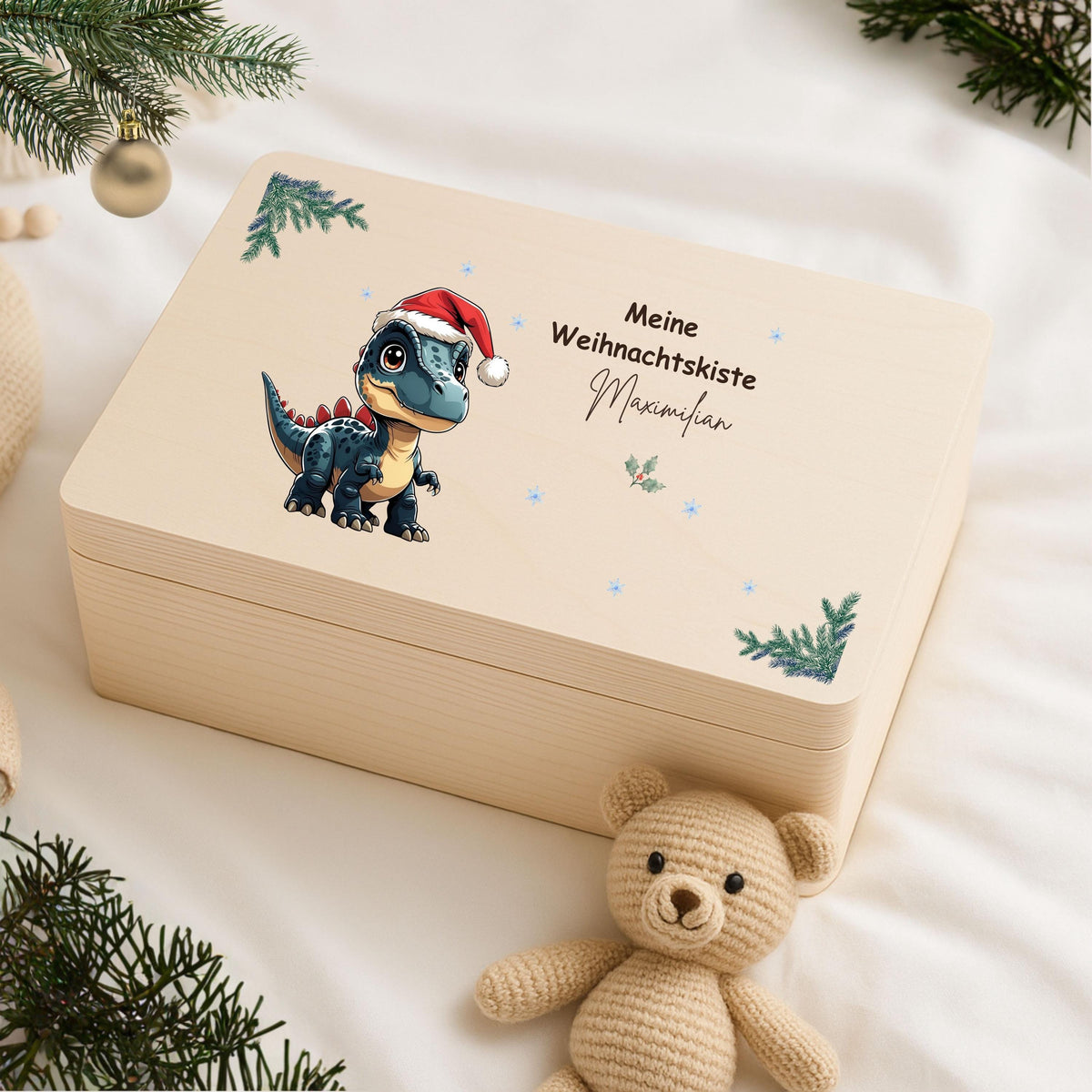 Geschenkbox Weihnachten aus Holz mit Namen – personalisierte Weihnachtskiste als Adventskalender, Aufbewahrungsbox oder Geschenkverpackung für Kinder und Erwachsene. Nachhaltig hergestellt und mit Liebe gestaltet, eignet sich die Holzkiste perfekt zum Befüllen mit Plätzchen, Schokolade oder kleinen Geschenken. Ob für Familie, Freunde oder Kollegen – diese dekorative Weihnachtsbox ist ein Highlight in jeder Weihnachtszeit und eine wertvolle Erinnerung für viele Feste.