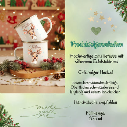 Personalisierte Emailletasse für Kinder mit winterlichem Reh‑Motiv und Namen. Die Kindertasse zeigt ein Rehkitz mit Weihnachtsmütze, umgeben von Schneeflocken. Ideal als Weihnachtsgeschenk für Mädchen oder Jungen und perfekte Ergänzung für Adventskalender, Nikolaus oder den Frühstückstisch. Diese robuste Emaille‑Tasse mit Wunschname ist leicht für Kinderhände und macht jeden Kakao‑ oder Teemoment zu einem kleinen Fest. Weihnachtsgeschenk Kind Emailletasse Personalisierte Kindertasse Weihnachten