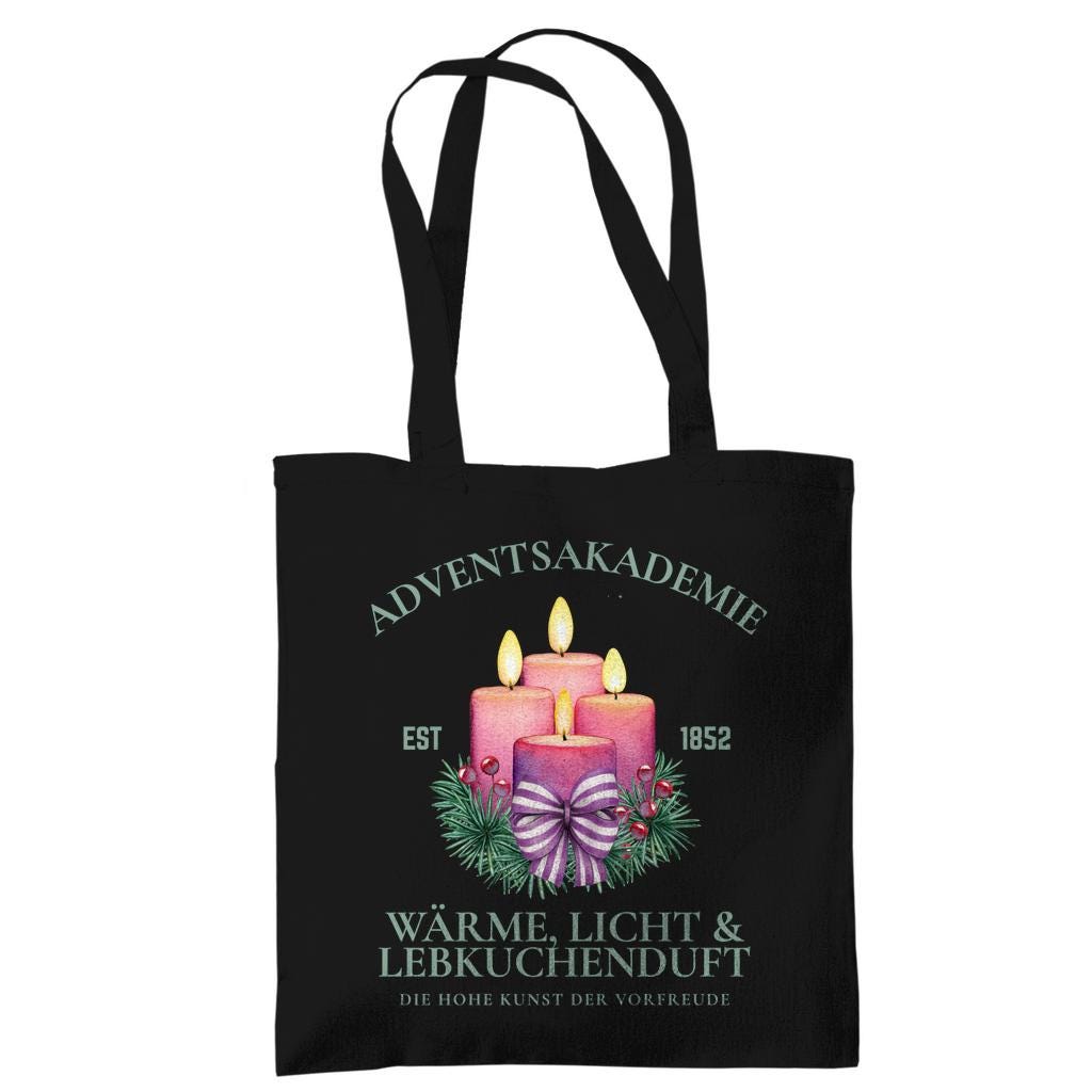 Stofftasche Weihnachten mit Motiv „Adventsakademie“ – vier brennende Kerzen mit Tannenzweigen, Beeren und Schleife auf hochwertigem Baumwoll-Jutebeutel. Ideal als Weihnachtsgeschenktasche, nachhaltige Einkaufstasche oder als Geschenkidee. Perfekt für Advent, Wintermärkte, Geschenkverpackung oder als stilvoller Shopping-Begleiter in der Weihnachtszeit. Stofftasche Weihnachten | Jutebeutel Weihnachten für Frauen Weihnachtsgeschenktasche | Einkaufstasche Weihnachtsmotiv