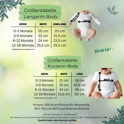 Personalisierter Babybody für Weihnachten 2025 mit Schneemännern in Mütze, Schal und Weihnachtsoutfit. Aufdruck „Mein erstes Weihnachten“ und Name. Hochwertiger Direktdruck auf Body aus 100 % Bio-Baumwolle. Erhältlich in Langarm oder Kurzarm, waschbar bei 30 °C, ideal für Winterbabys. Perfekt als Geschenk zur Wintergeburt, für Familienfotos, für Babys erstes Weihnachtsfest oder als Partnerlook mit Eltern & Geschwistern. Liebevolles Erinnerungsstück für festliche Momente im ersten Lebensjahr.