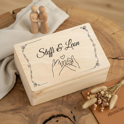 Erinnerungskiste für Paare personalisiert | Geschenk für Freundin & Partner | Holzkiste Paar Geschenk