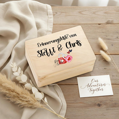 Erinnerungskiste für Paare - personalisiert Geschenk zum Jahrestag oder Hochzeitstag