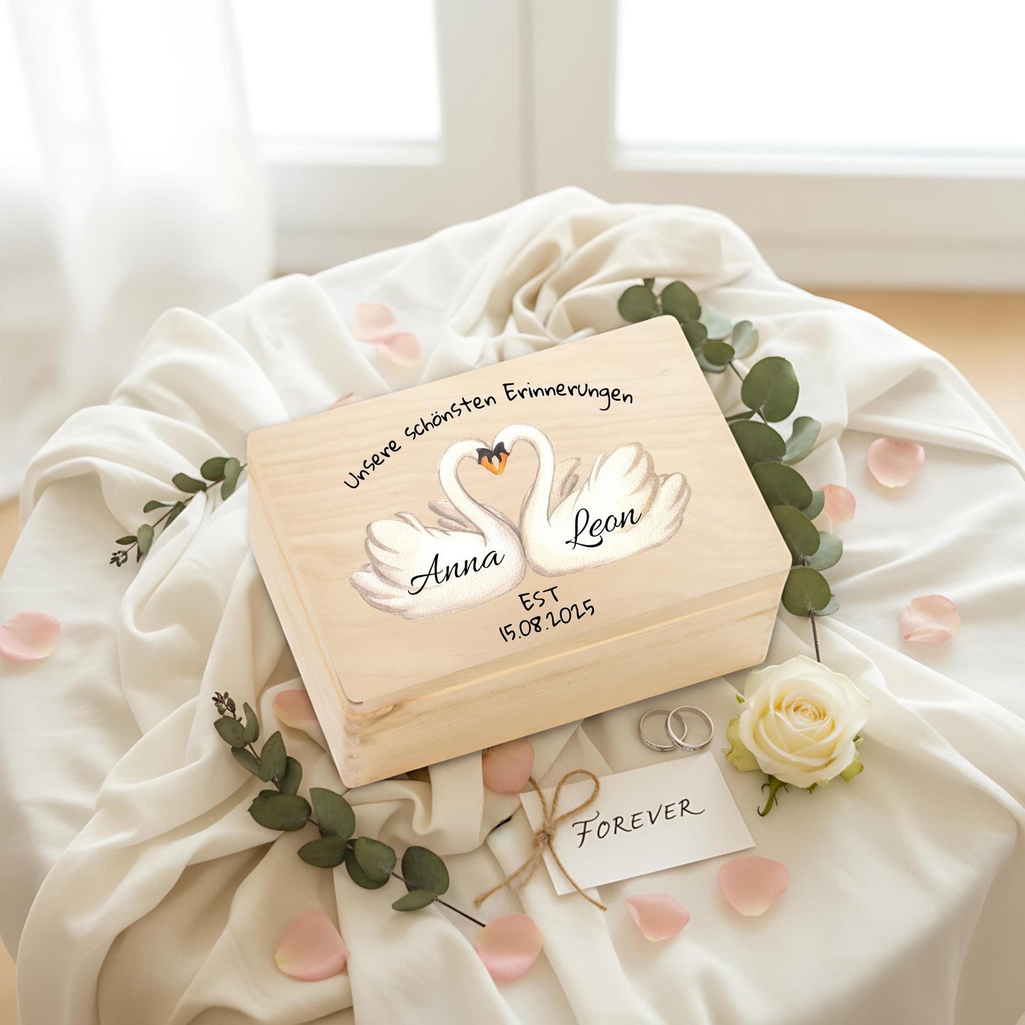 Erinnerungskiste personalisiert für Paare mit Schwänen | Geschenk zum Jahrestag