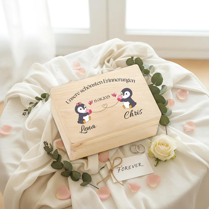 Erinnerungskiste für Paare personalisiert mit Pinguinen | Geschenk für Freundin & Partner