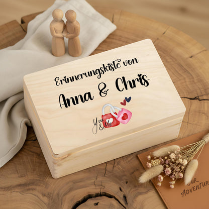 Erinnerungskiste für Paare - personalisiert Geschenk zum Jahrestag oder Hochzeitstag