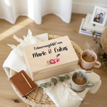 Erinnerungskiste für Paare - personalisiert Geschenk zum Jahrestag oder Hochzeitstag
