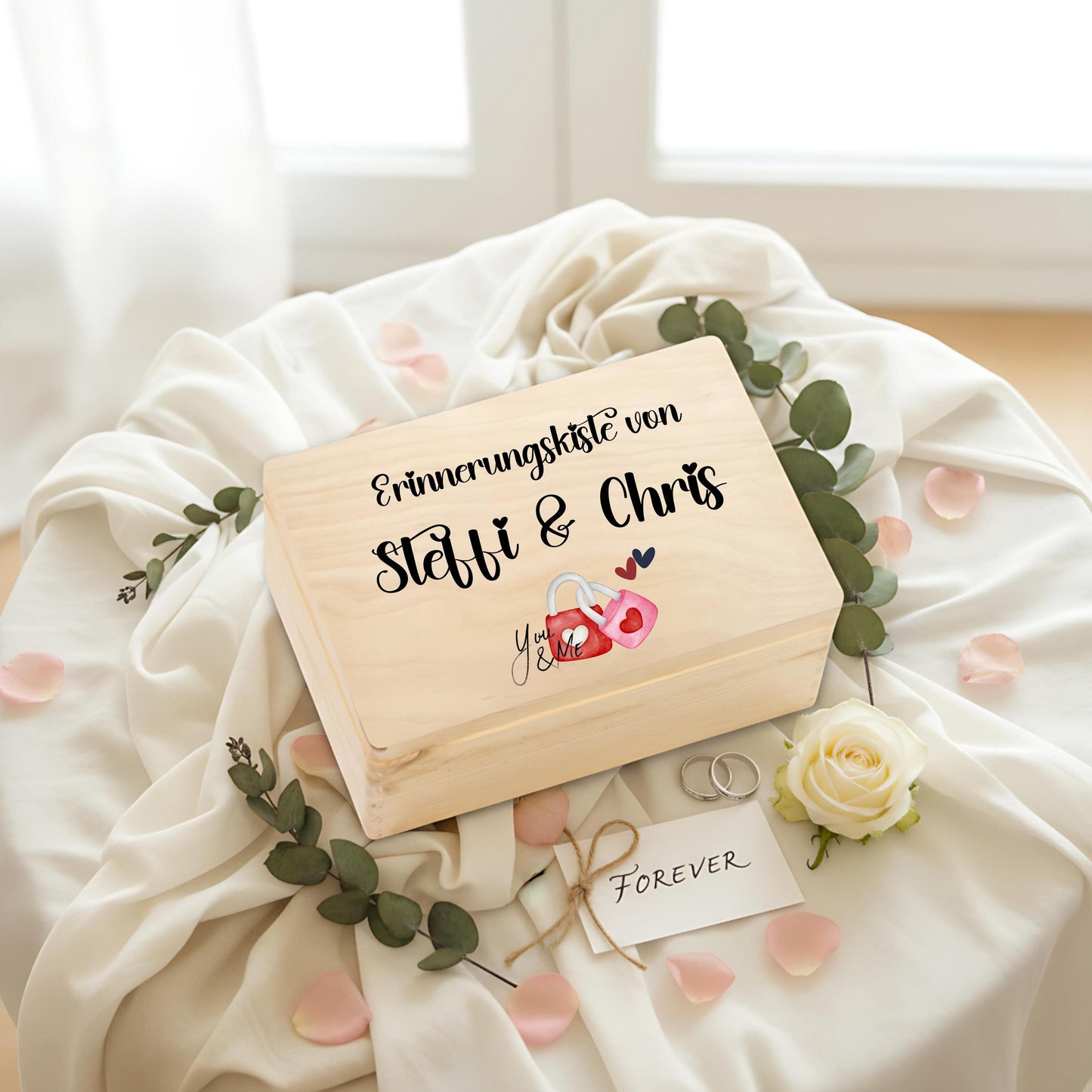 Erinnerungskiste für Paare - personalisiert Geschenk zum Jahrestag oder Hochzeitstag