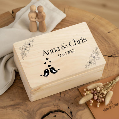 Erinnerungskiste für Paare personalisiert | Geschenk für Freundin & Partner | Holzkiste Paar Geschenk