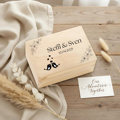 Erinnerungskiste für Paare personalisiert | Geschenk für Freundin & Partner | Holzkiste Paar Geschenk