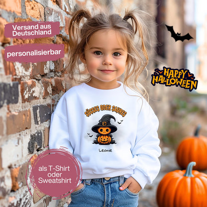 Halloween T-Shirt oder Sweatshirt für Kinder – ideal für „Süßes oder Saures“! Dein Kind ist perfekt gekleidet für Halloween mit diesem bequemen Shirt oder Pullover in Schwarz oder Weiß. Niedliches Design für Jungen & Mädchen, ideal für Halloween Partys, Kindergarten & das erste Halloween. Beliebt als „mein erstes Halloween“ Outfit oder Halloween Kleidung für Kinder. Auch als langarm Shirt für kühlere Tage geeignet. Ein Must-have für kleine Gruselfans! 🎃