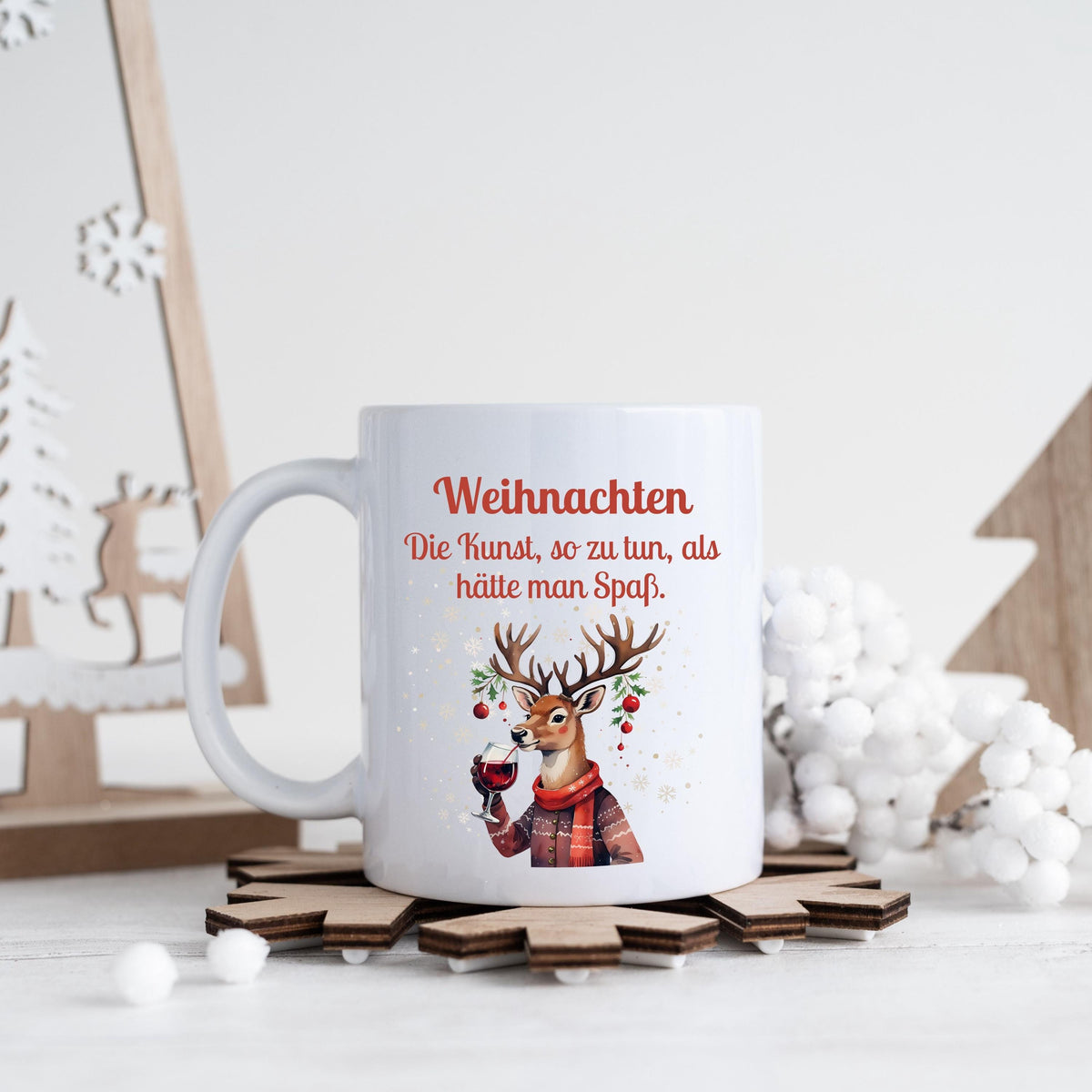 Lustige Anti-Weihnachtstasse mit Spruch | Geschenk Weihnachten Kollegin Freund Familie | Weihnachtsbecher mit Rentier | Wichtelgeschenk