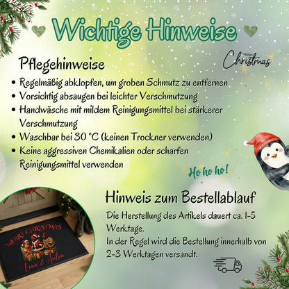 Infografik „Wichtige Hinweise“ zur personalisierten Hühner-Fußmatte für Weihnachten. Die Grafik empfiehlt Abklopfen bei grobem Schmutz, vorsichtiges Absaugen, Handwäsche mit mildem Reinigungsmittel und Waschen bei 30 °C. Kein Trockner, keine aggressiven Chemikalien oder scharfen Reinigungsmittel. Zum Bestellablauf stehen ca. 1–5 Werktage Herstellung und meist 2–3 Werktage bis zum Versand. Ein runder Ausschnitt zeigt die Namensmatte; Tannenzweige, Schneeflocken und ein Pinguin schmücken den Hintergrund.
