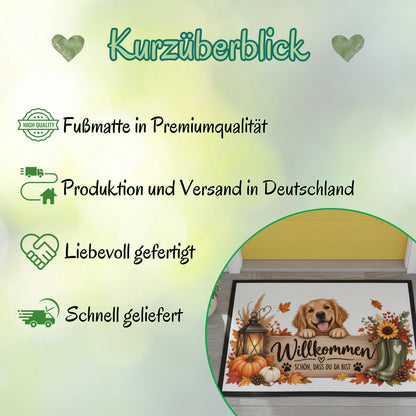 Herbst Fußmatte für Haustür und Eingang mit fröhlichem Hund und Spruch „Willkommen – Schön, dass du da bist“. Bedruckte Haustür Fußmatte mit Kürbissen, buntem Herbstlaub, Laterne, Sonnenblume, Beeren, Tannenzapfen, Gummistiefeln und kleinen Pfoten. Schmutzfangmatte aus 100 % Polypropylen mit rutschfestem Gummirand. Dekorative Eingangs Fußmatte und Willkommensmatte für die Herbstzeit, passend als Fußmatte Willkommen, Herbst Fußmatte und Geschenk für Hundebesitzer, Hundefreunde, Herbstfans