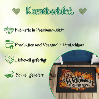 Herbst Fußmatte für Haustür und Eingang mit fröhlichem Hund, orangefarbener Strickmütze, Kürbis und buntem Herbstlaub sowie Spruch „Willkommen in unserem Zuhause“. Bedruckte Haustür Fußmatte als gemütliche Herbstdeko und Willkommensmatte für den Eingangsbereich. Schmutzfangmatte aus 100 % Polypropylen mit rutschfestem Gummirand. Dekorative Eingangs Fußmatte für Hundefreunde und Herbstfans, passend als Fußmatte Herbst Haustürmatte Fußmatte Willkommen und Geschenk für Hundebesitzer oder zum Einzug