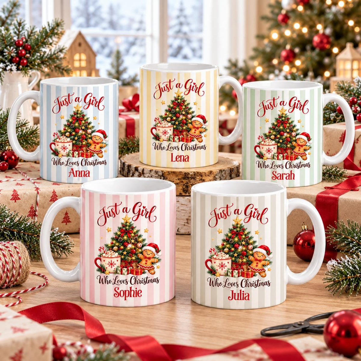 Personalisierte Weihnachtstassen mit Namen in fünf Streifenfarben: Hellblau, Pastellgelb, Mintgrün, Rosa und Beige. Keramiktassen mit dem Spruch Just a Girl Who Loves Christmas, Weihnachtsbaum und Lebkuchenfigur. Die Tasse mit Wunschname fasst ca. 330 ml für Kaffee, Tee, Kakao oder Glühwein. Weihnachtsgeschenk für Frauen, die beste Freundin, Mama, Schwester oder Kollegin. Individuelle Weihnachtsbecher als Nikolausgeschenk und Wichtelgeschenk für Weihnachtsfans und gemütliche Adventsmomente.
