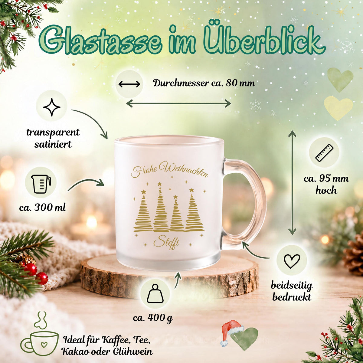 Personalisierte Weihnachtstasse mit Namen aus satiniertem, transparentem Glas mit goldener Schrift „Frohe Weihnachten" und vier goldenen Tannenbäumen mit Sternen. Diese Tasse personalisiert wird individuell mit deinem Wunschnamen bedruckt und eignet sich als Weihnachtsgeschenk für Familie, Freunde, Kollegen oder Großeltern. Als besondere Kaffeetasse Weihnachten ist diese Tasse mit Namen ein liebevolles Unikat für die ganze Weihnachtszeit. Paar Tasse, Geschenk Freundin, personalisiertes Gesc