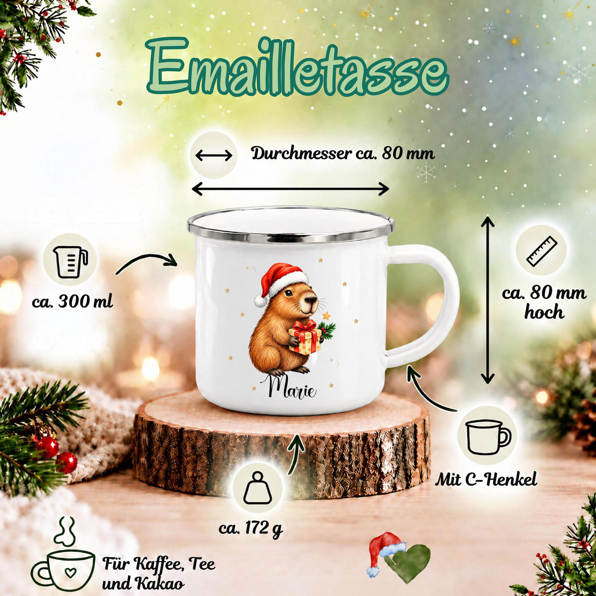 Personalisierte Weihnachtstasse für Kinder aus weißer Emaille mit silberfarbenem Rand und weißem Henkel. Das Weihnachtsmotiv zeigt ein Capybara mit roter Weihnachtsmütze und einem Geschenk mit roter Schleife. Unter dem Tiermotiv steht ein Beispielname; die Kindertasse wird mit Wunschname bedruckt. Persönlicher Weihnachtsbecher für Capybara-Fans und eine Geschenkidee zu Weihnachten oder Nikolaus für Kinder, Enkelkinder und Patenkinder. Infografik zu Material und Maßen der Tasse.